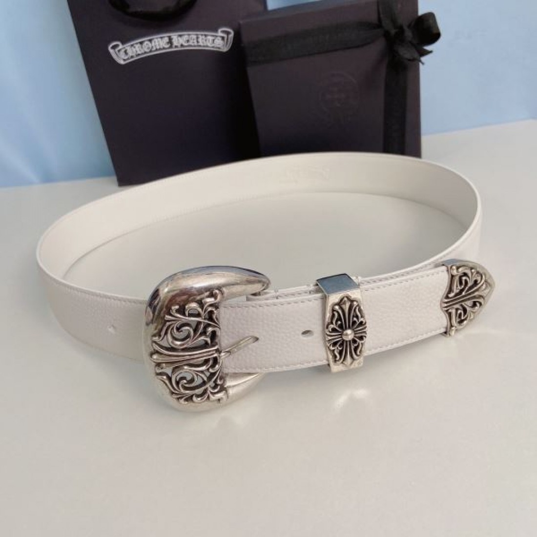 クロムハーツ コピー ベルト CHROME HEARTS 上質でスタイリッシュなデザイン