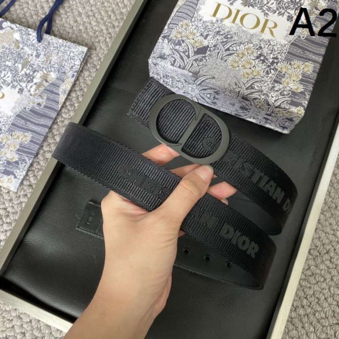 上質な雰囲気ただよう 人気の DIOR ディオール コピー ベルト 贅沢に