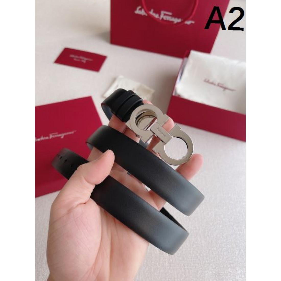 サルヴァトーレ コピー ベルト FERRAGAMO 旬なトレンド感で個性的に