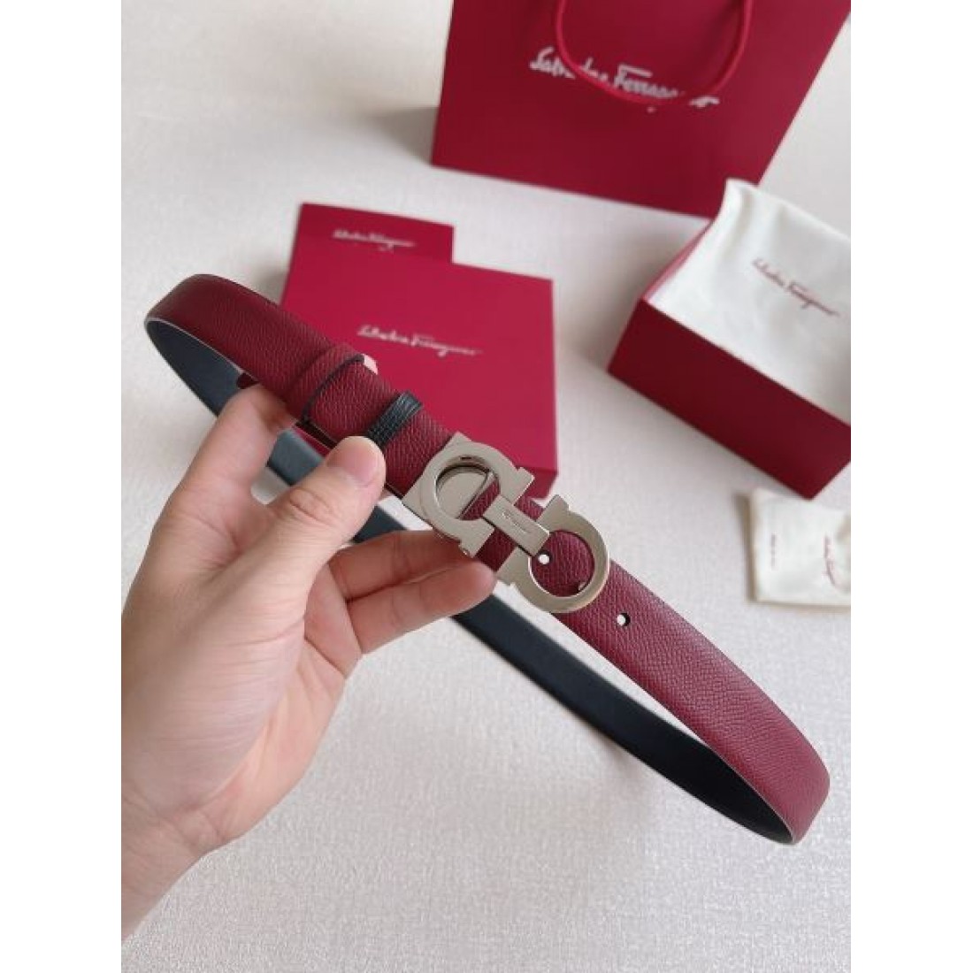  サルヴァトーレ コピー ベルト 上質なスタイルを演出する FERRAGAMO