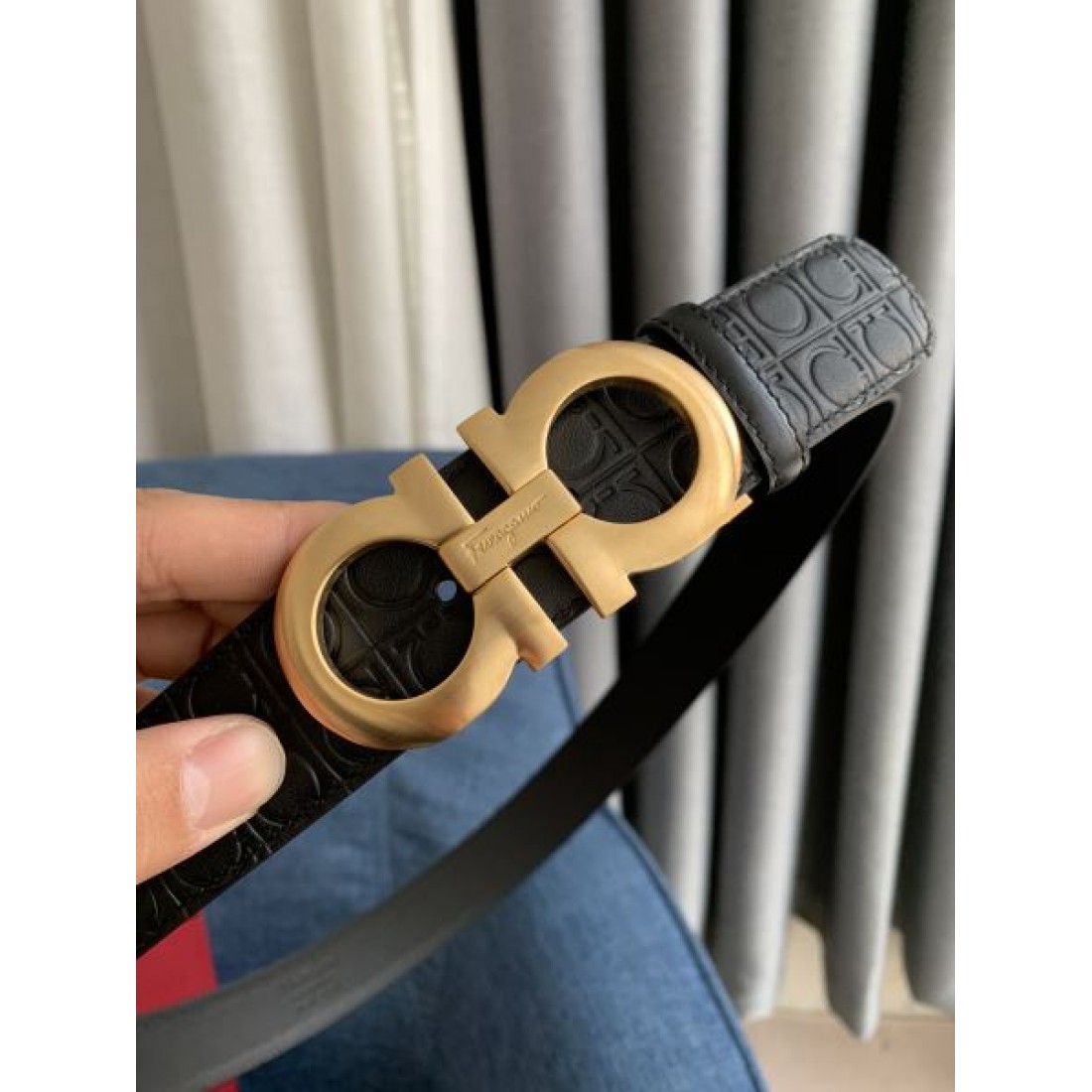 エレガントな雰囲気ただよう FERRAGAMO サルヴァトーレ コピー ベルト 