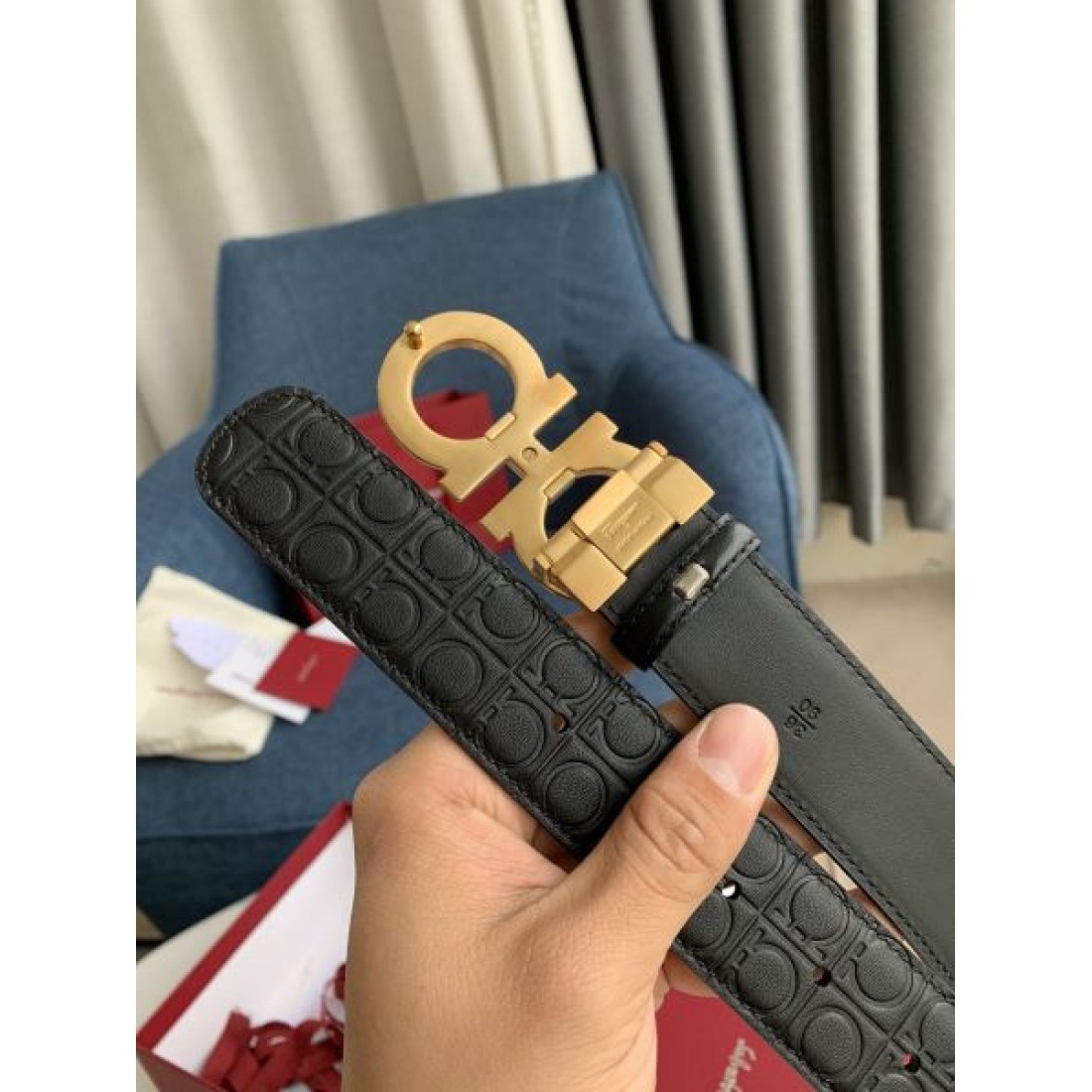 エレガントな雰囲気ただよう FERRAGAMO サルヴァトーレ コピー ベルト 