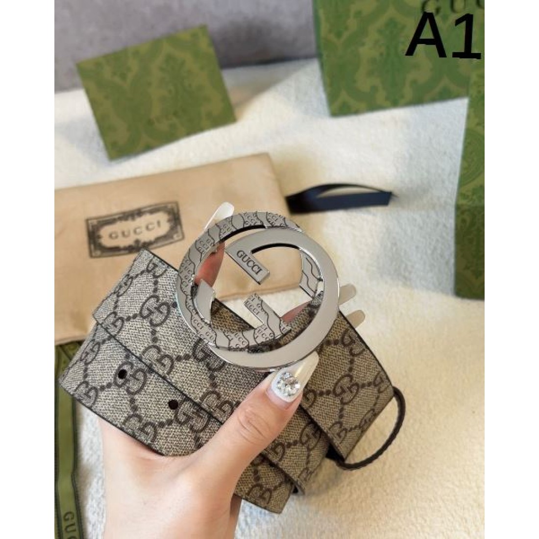 おすすめ グッチ スーパーコピー ベルト GUCCI 独特で魅惑的なデザイン