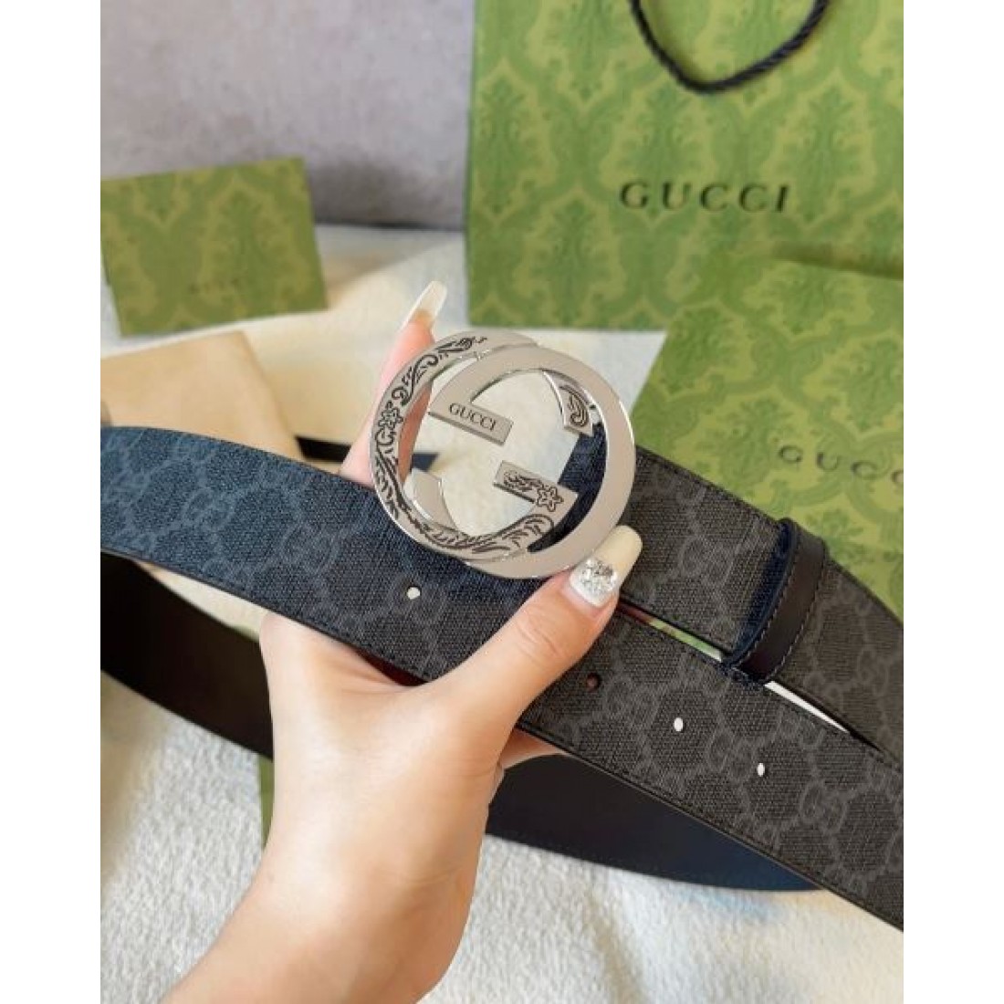 おすすめ グッチ スーパーコピー ベルト GUCCI 独特で魅惑的なデザイン