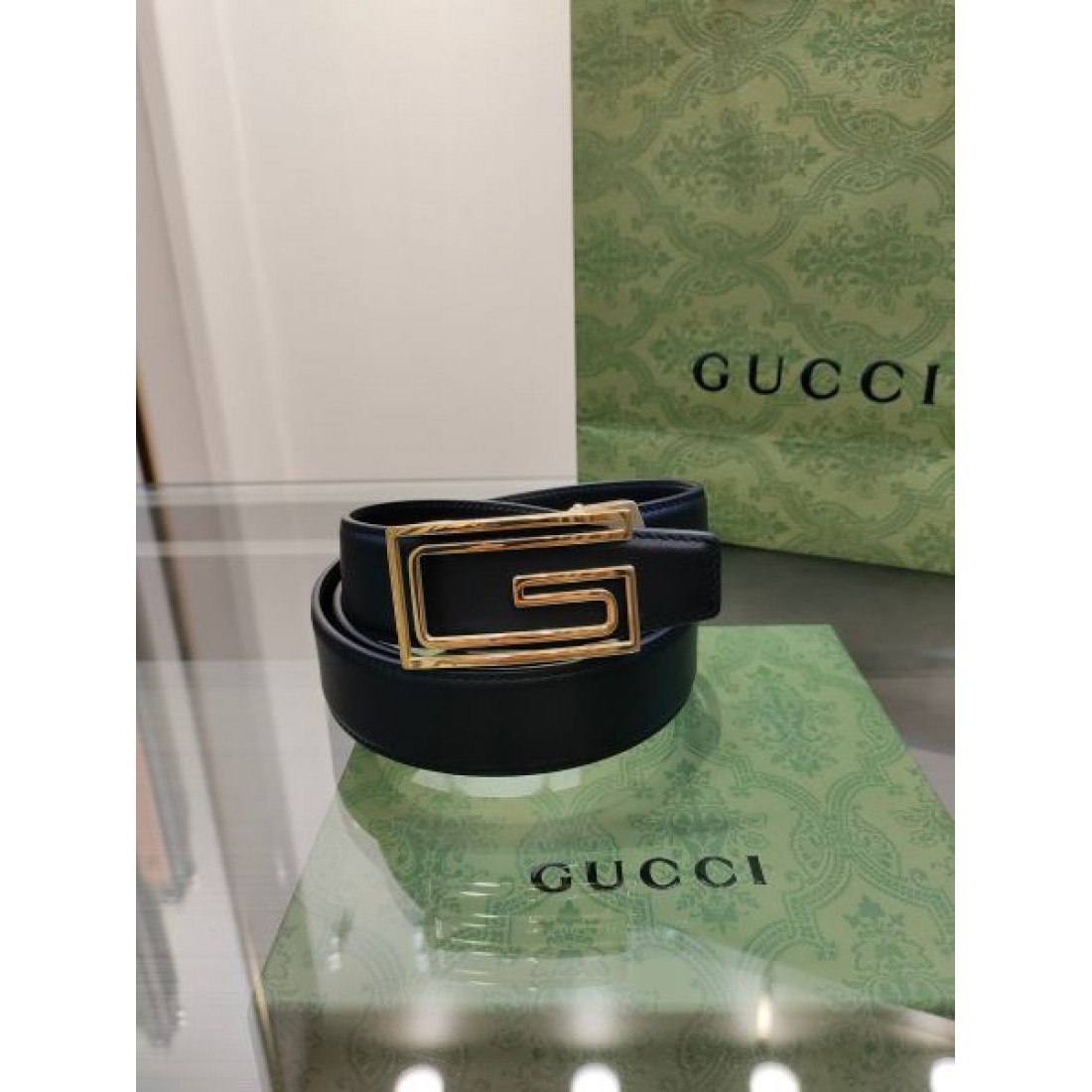 センス抜群の グッチ GUCCI スーパーコピー ベルト モダンな印象に