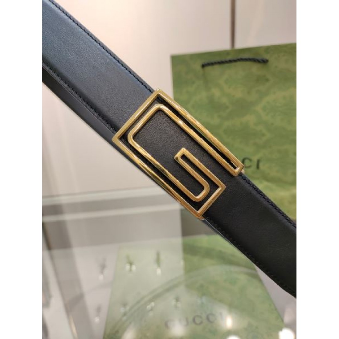 センス抜群の グッチ GUCCI スーパーコピー ベルト モダンな印象に