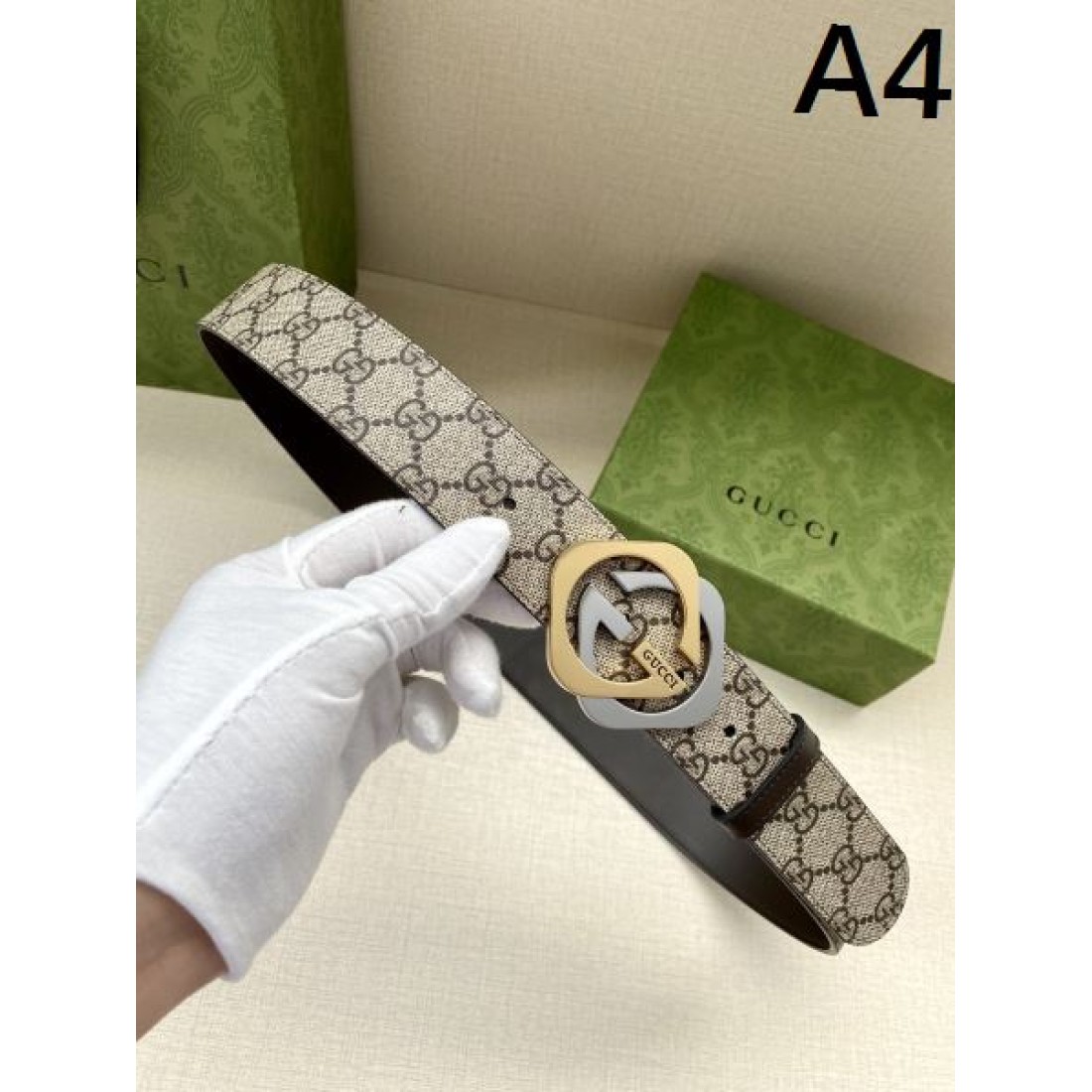  クラシックで重厚感ある グッチ スーパーコピー ベルト GUCCI 高級志向におすすめ