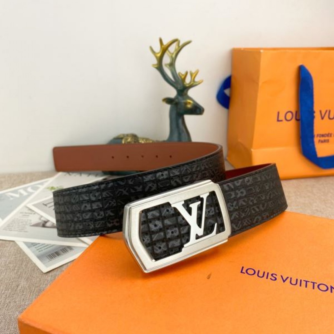 モード感ただよう LOUIS VUITTON ルイ ヴィトン コピー ベルト 人気急上昇中