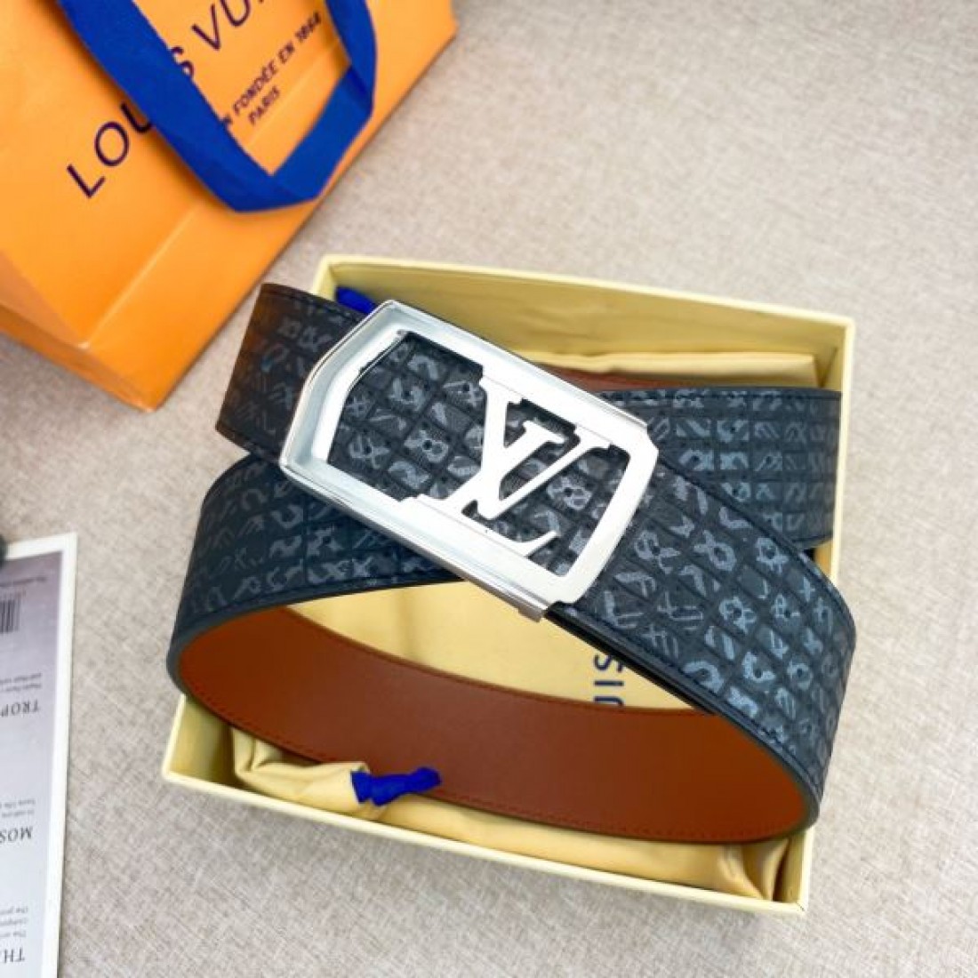 モード感ただよう LOUIS VUITTON ルイ ヴィトン コピー ベルト 人気急上昇中