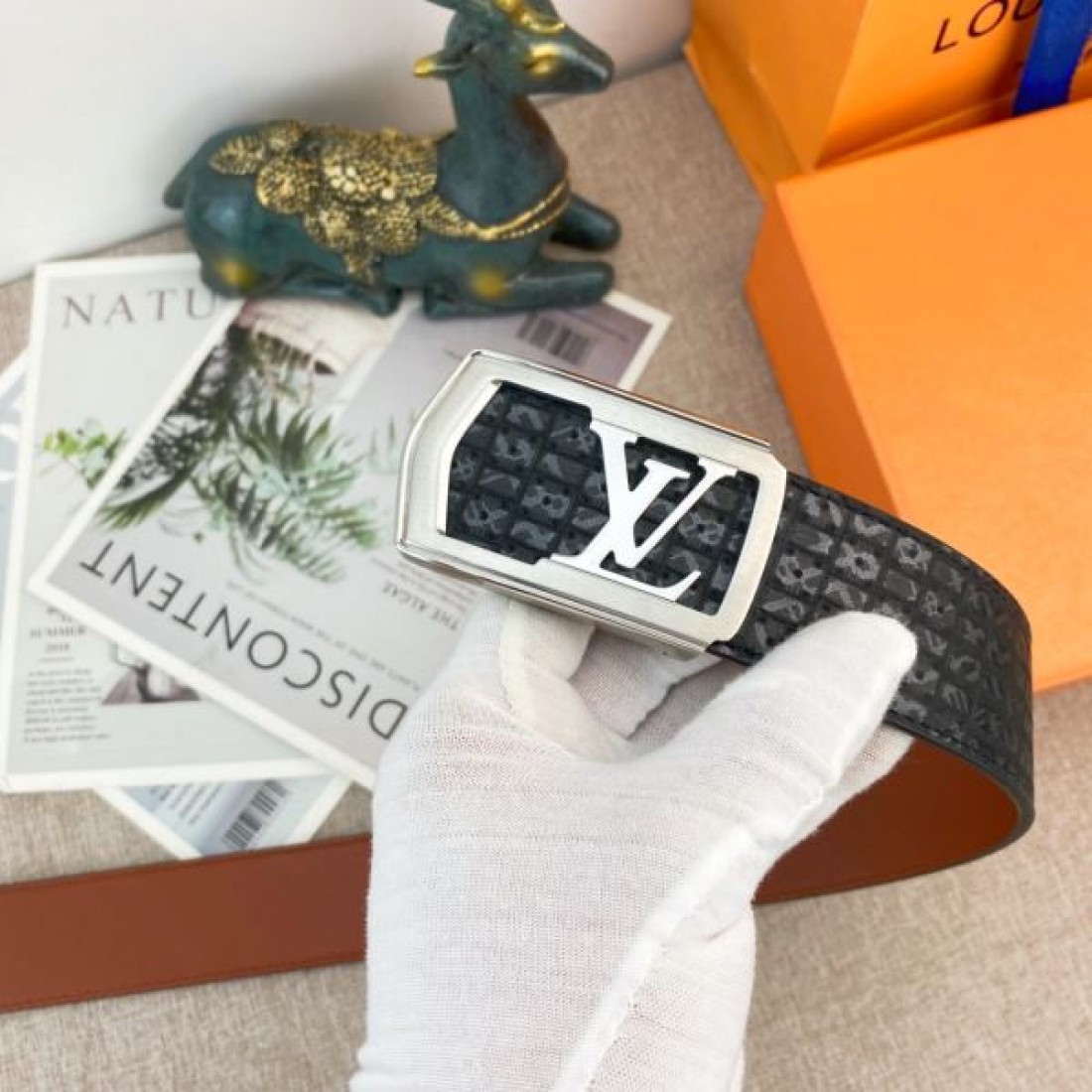 モード感ただよう LOUIS VUITTON ルイ ヴィトン コピー ベルト 人気急上昇中