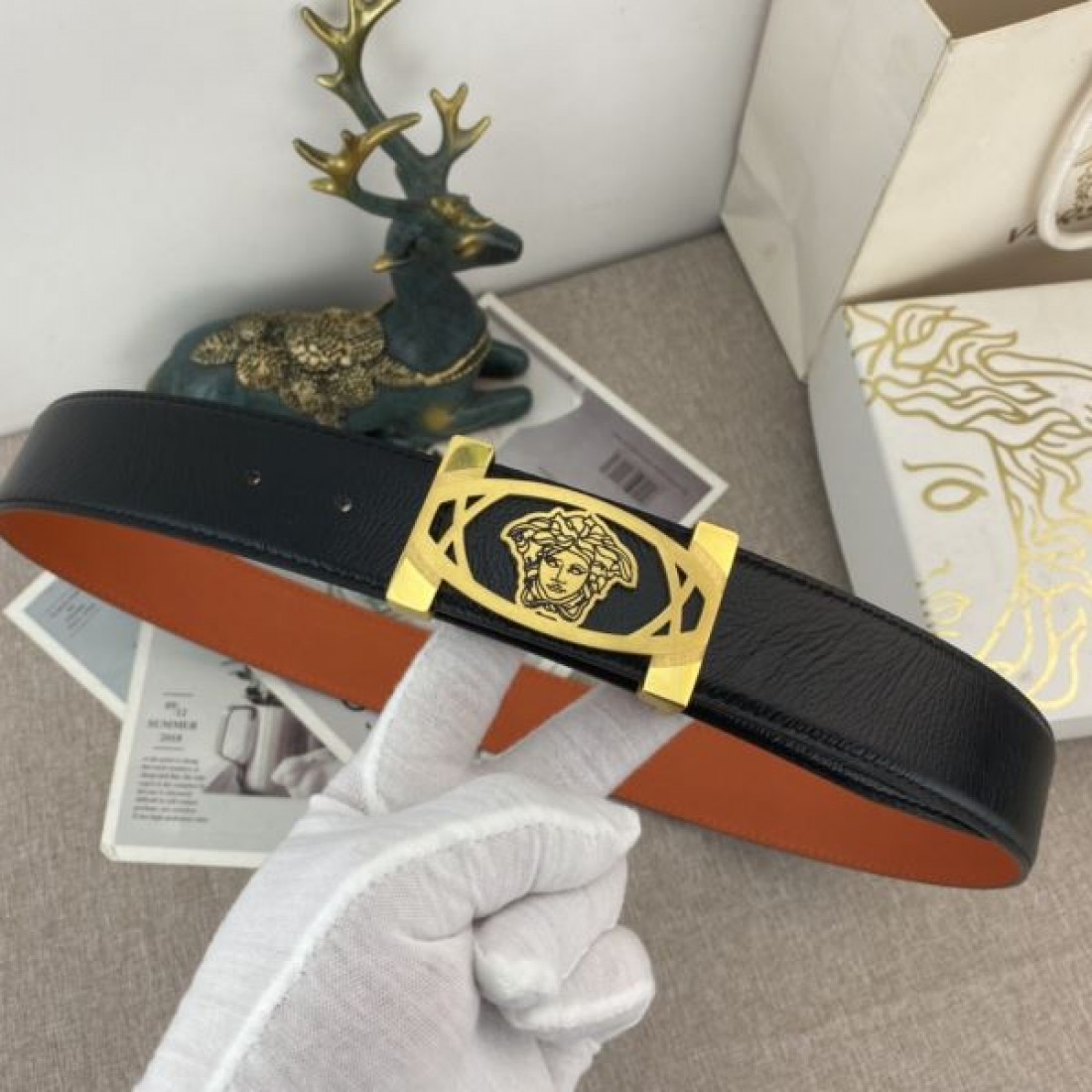 VERSACE ヴェルサーチェ コピー ベルト 高級志向の方にピッタリな洗練さ