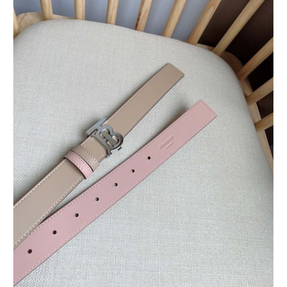 BURBERRY バーバリー スーパーコピー ベルト 上質でクラシックな逸品