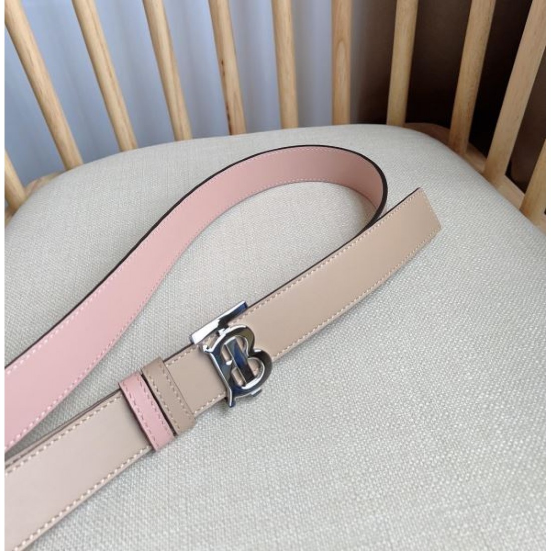 BURBERRY バーバリー スーパーコピー ベルト 上質でクラシックな逸品