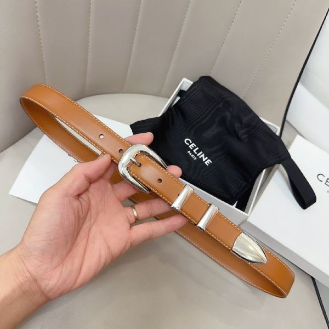 CELINE セリース スーパーコピー ベルト 斬新でスタイリッシュなデザインが人気