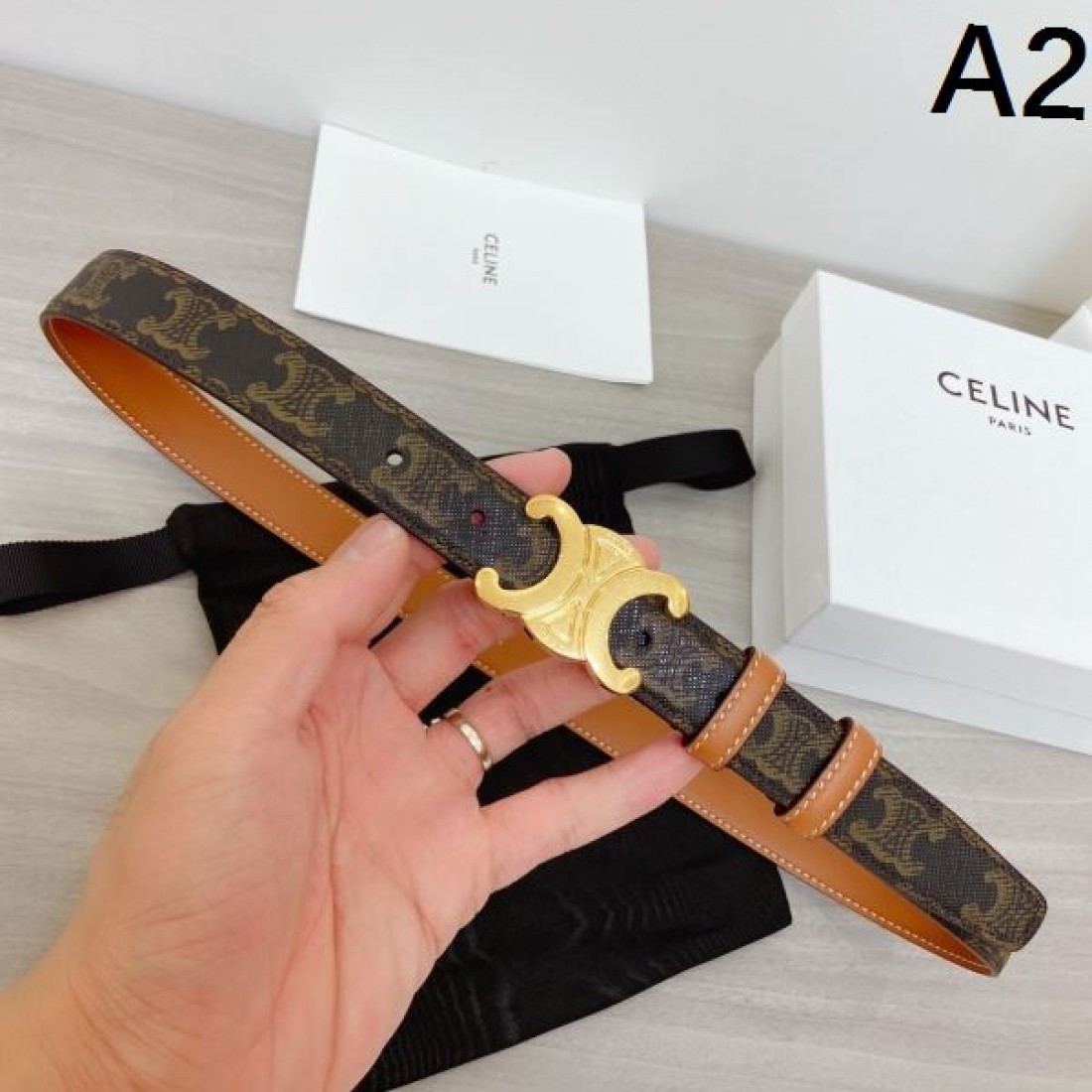  CELINE セリース スーパーコピー ベルト 繊細で洗練された印象を放つ魅力的な