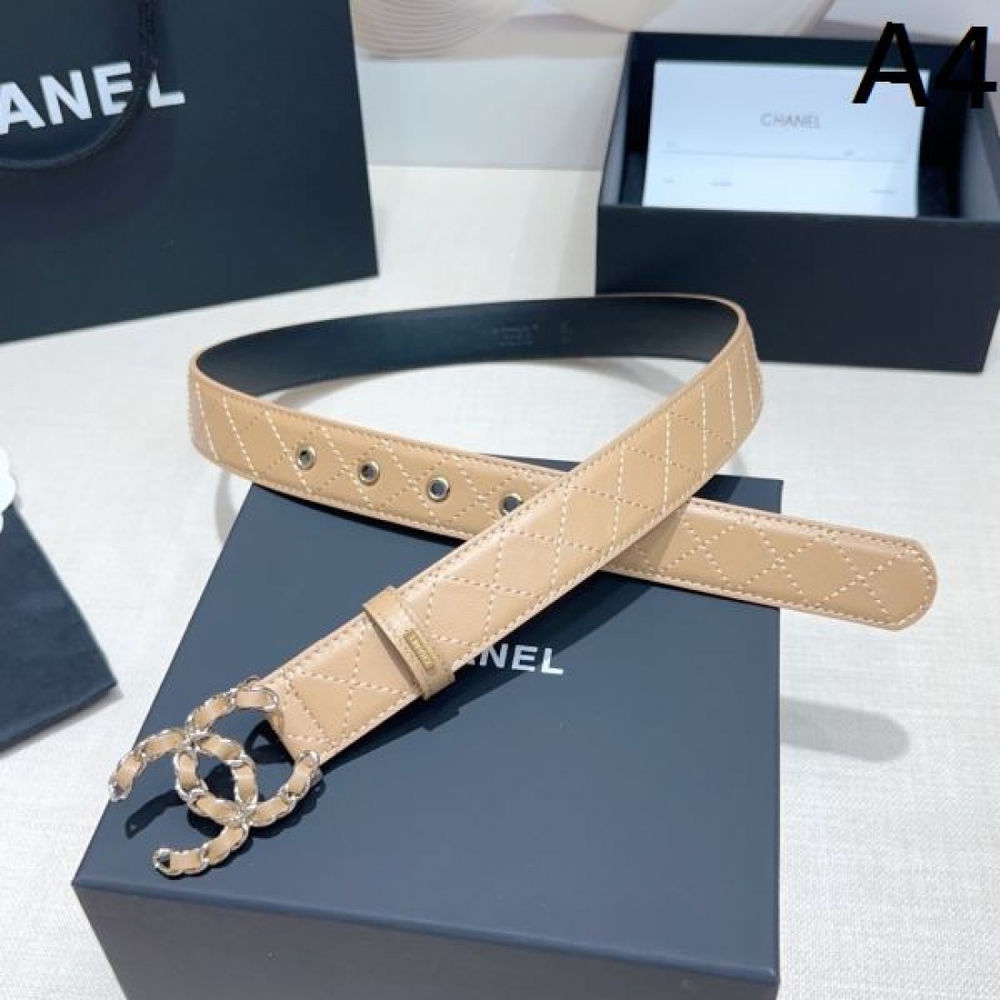  CHANEL シャネルスーパー コピー ベルト 個性的で魅惑的なアクセント