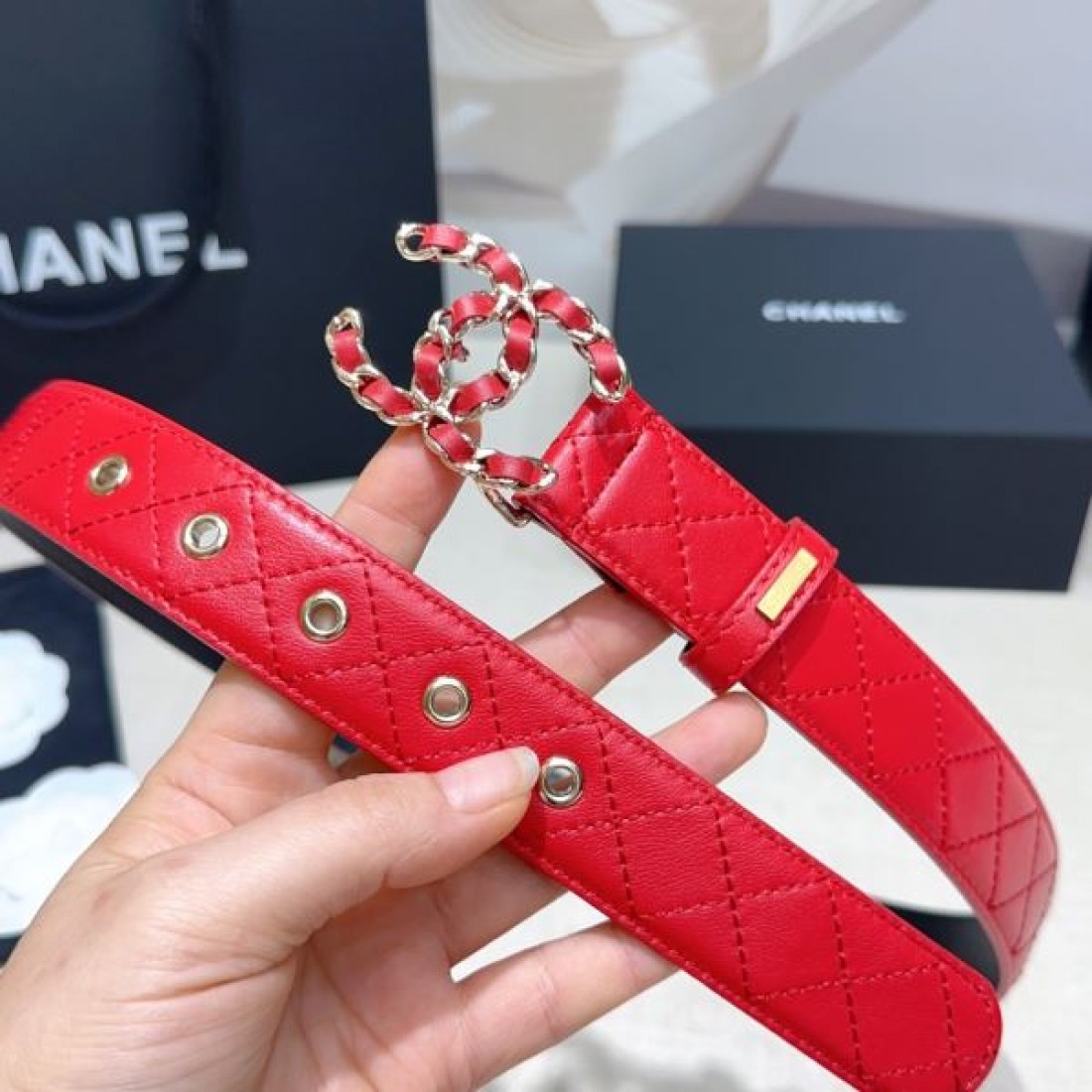  CHANEL シャネルスーパー コピー ベルト 個性的で魅惑的なアクセント