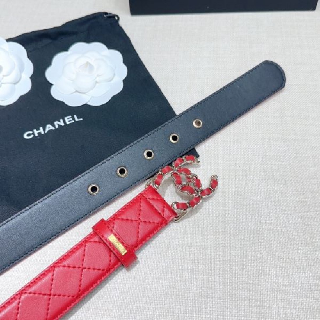  CHANEL シャネルスーパー コピー ベルト 個性的で魅惑的なアクセント