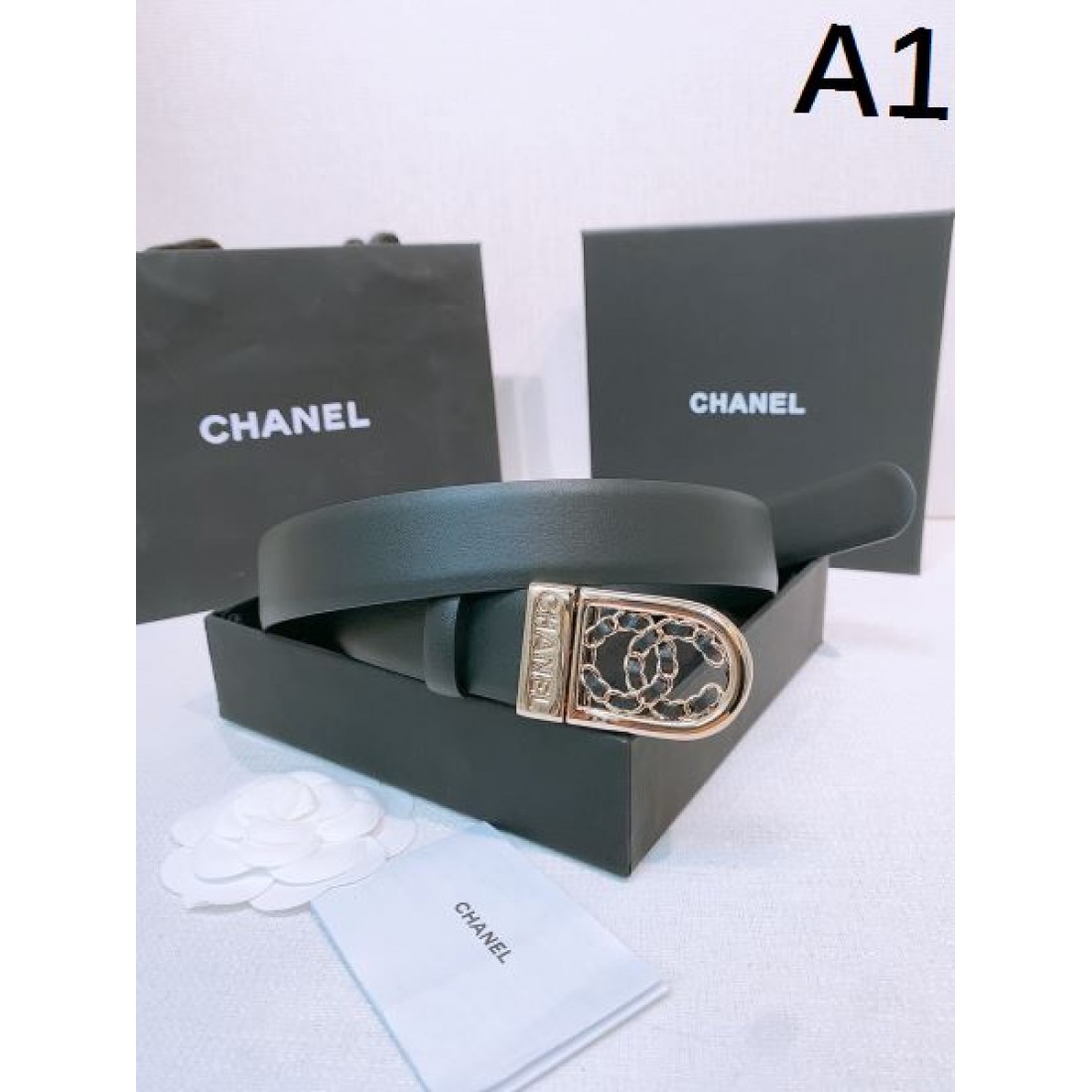 優美なラインが美しい シャネル スーパーコピー ベルト CHANEL