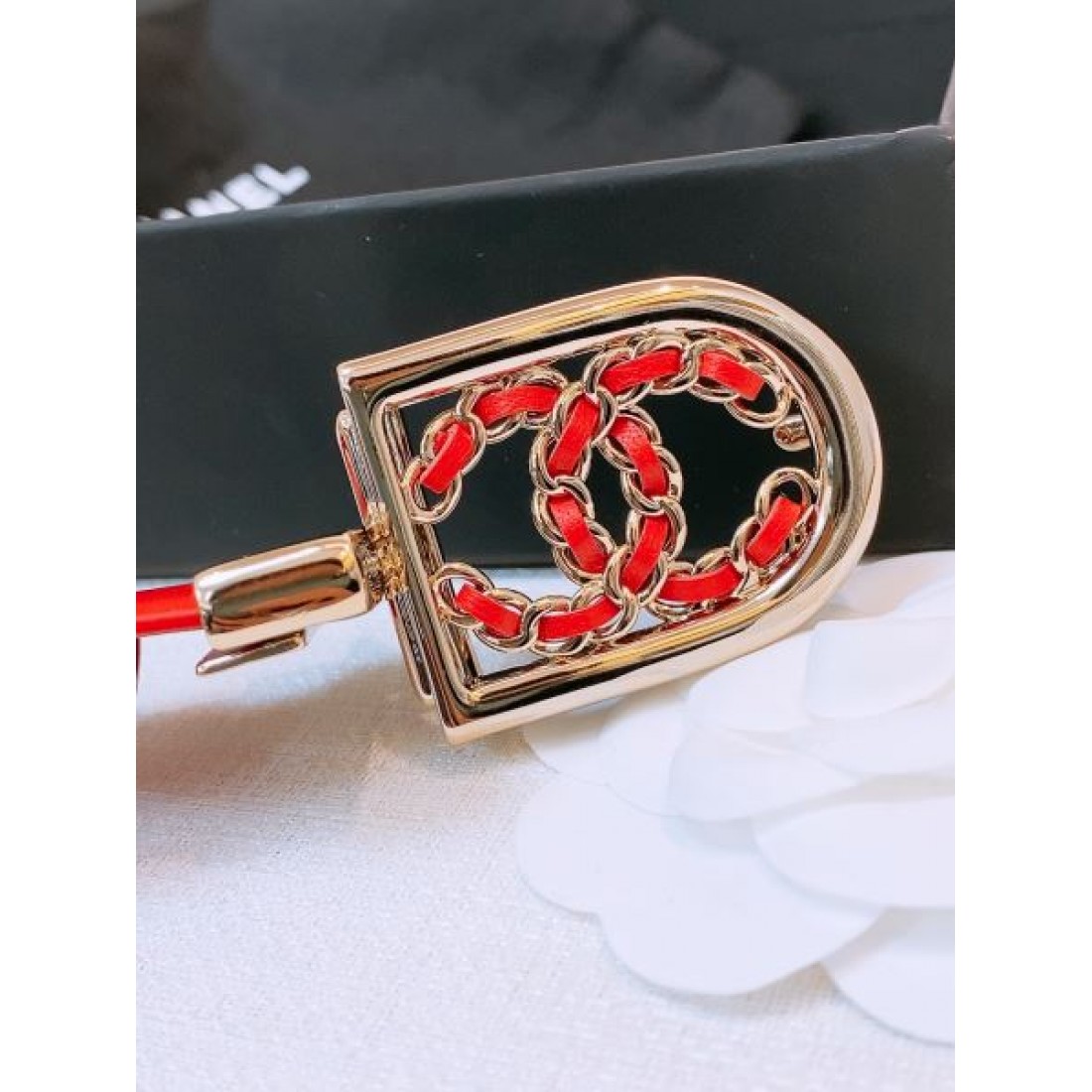 優美なラインが美しい シャネル スーパーコピー ベルト CHANEL
