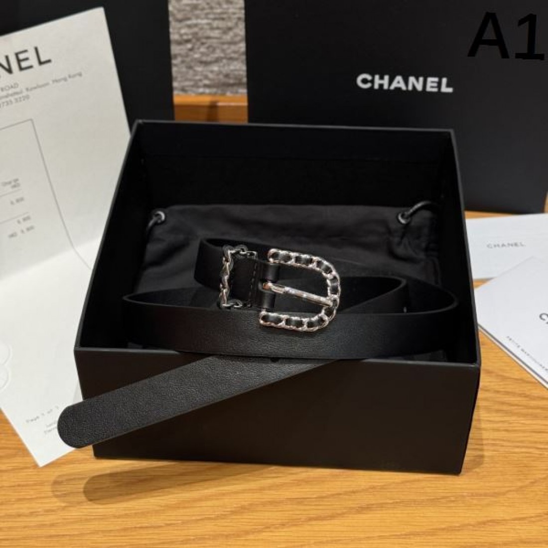 上質さが際立つ シャネル スーパーコピー ベルト CHANEL 大人の魅力あふれる