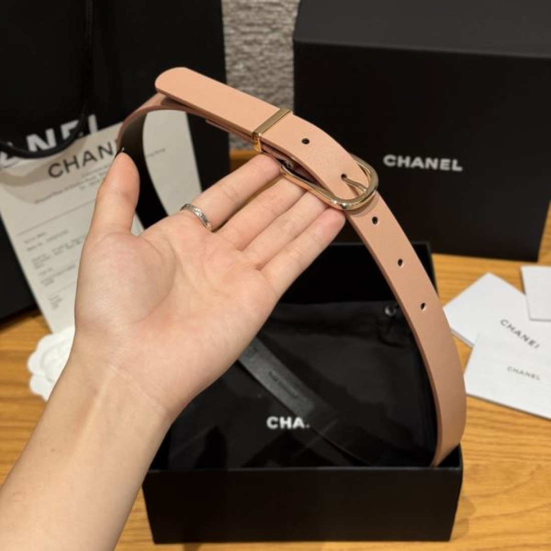  CHANEL シャネル スーパーコピー ベルト ラグジュアリーで華やかなデザイン