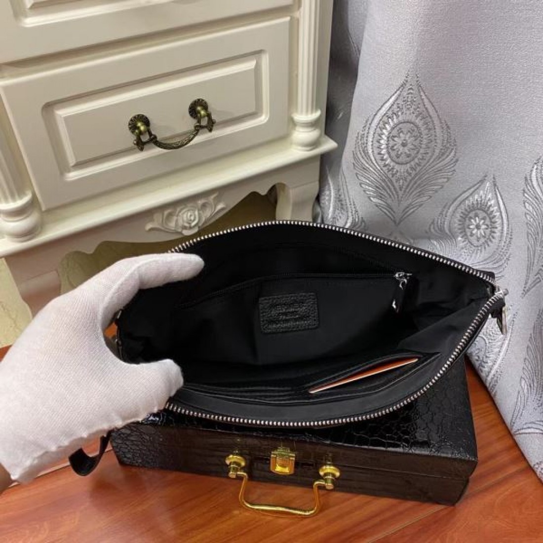 エルメス コピー クラッチバッグ HERMES ラグジュアリーでエレガントな逸品