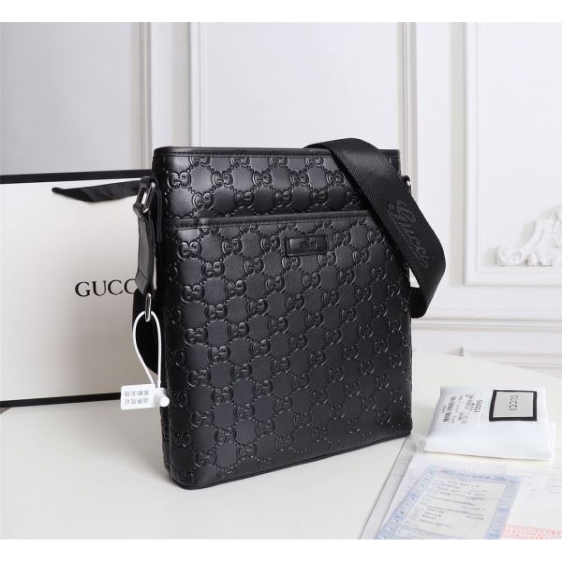 上品で都会的な GUCCI グッチ コピー ショルダーバッグ 洗練された印象に