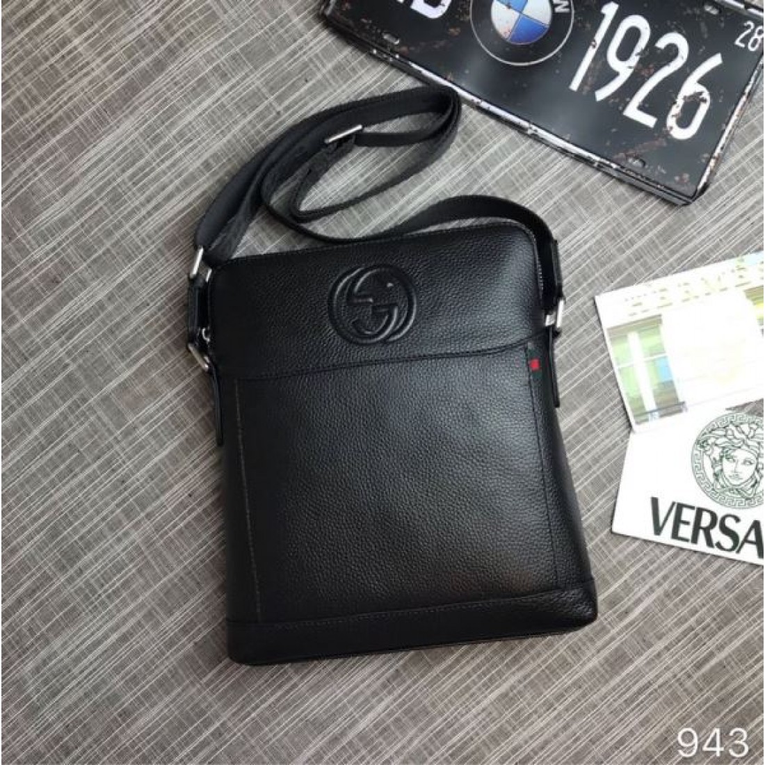 モダンで都会的な GUCCI グッチ コピー ショルダーバッグ 大人のおしゃれに最適