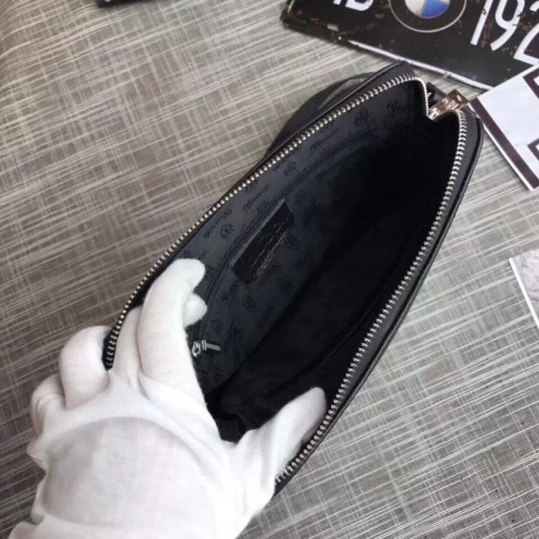 グッチ コピー ショルダーバッグ GUCCI 個性を引き立てるスタイリッシュな仕上がり