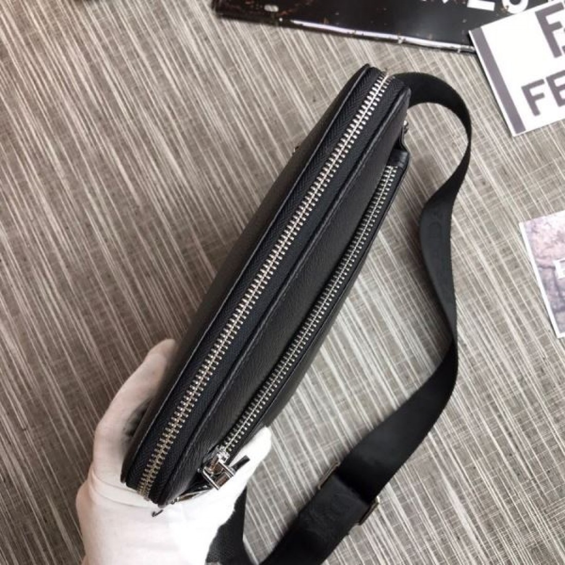 高級感ただよう プラダ コピー ショルダーバッグ PRADA 洗練された雰囲気