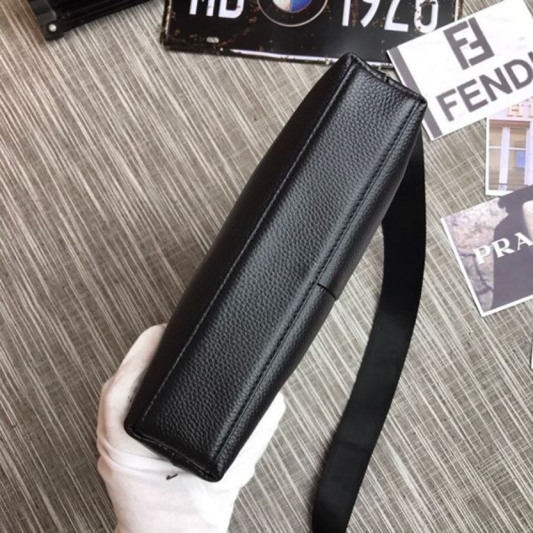 高級感ただよう プラダ コピー ショルダーバッグ PRADA 洗練された雰囲気