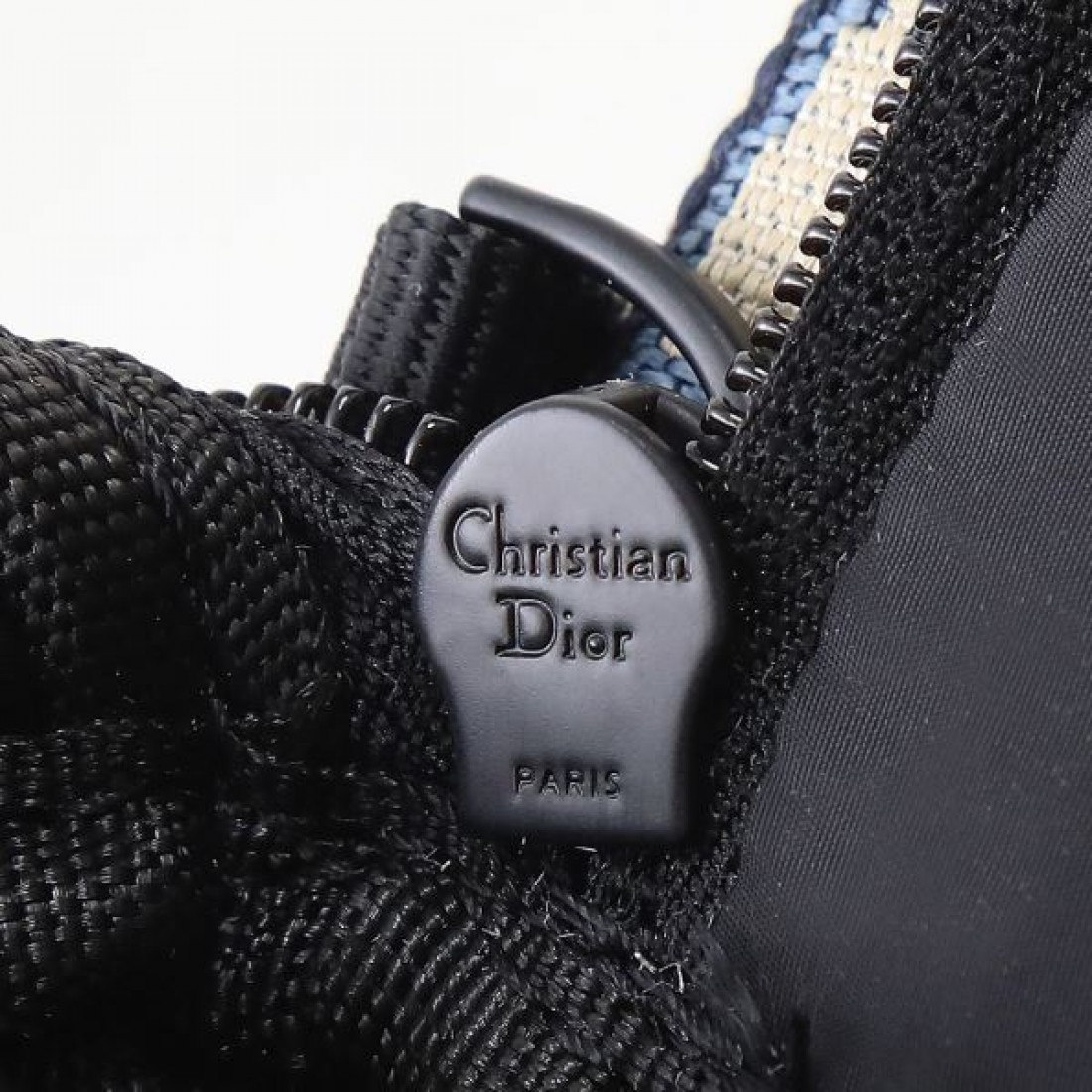 実用的でシックな DIOR ディオール コピー バックパック 使いやすさ抜群