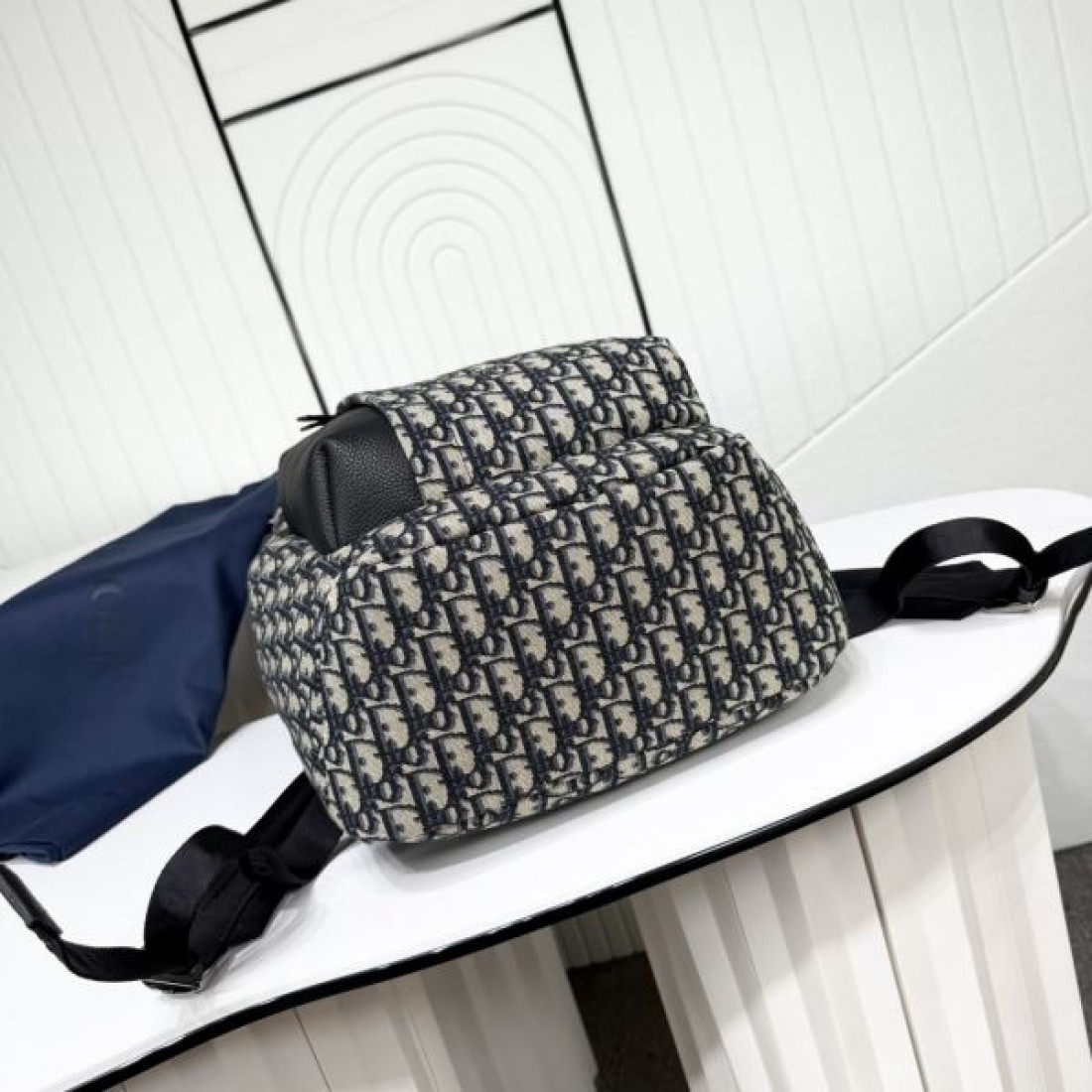 DIOR ディオール コピー バックパック 高級感ただよう洗練された仕上がり