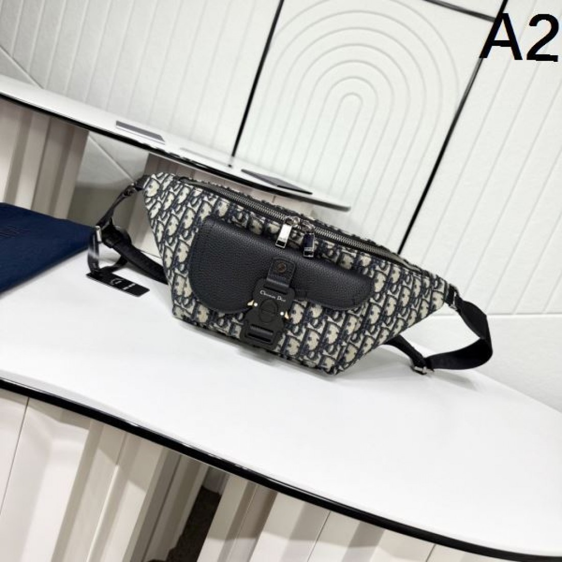 トレンド感ただよう ディオール コピー ウエストバッグ DIOR 魅力的で実用的