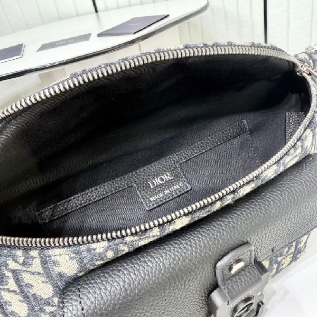 トレンド感ただよう ディオール コピー ウエストバッグ DIOR 魅力的で実用的