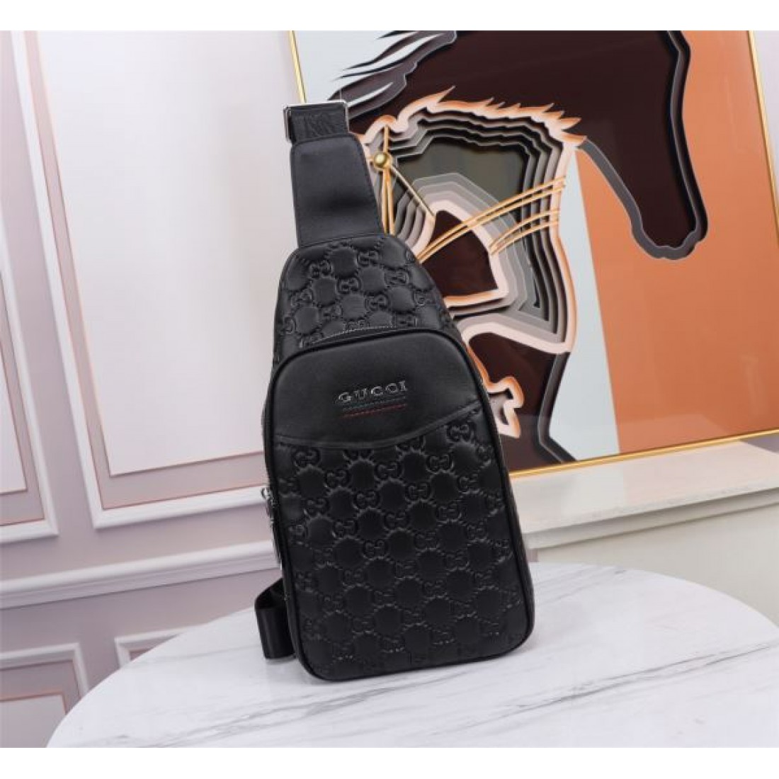 グッチ コピー チェストバッグ GUCCI 個性を引き立てる上品なデザイン