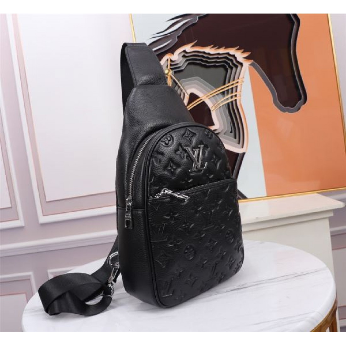  ルイヴィトン コピー チェストバッグ LOUIS VUITTON 上品でエレガントな仕上がり