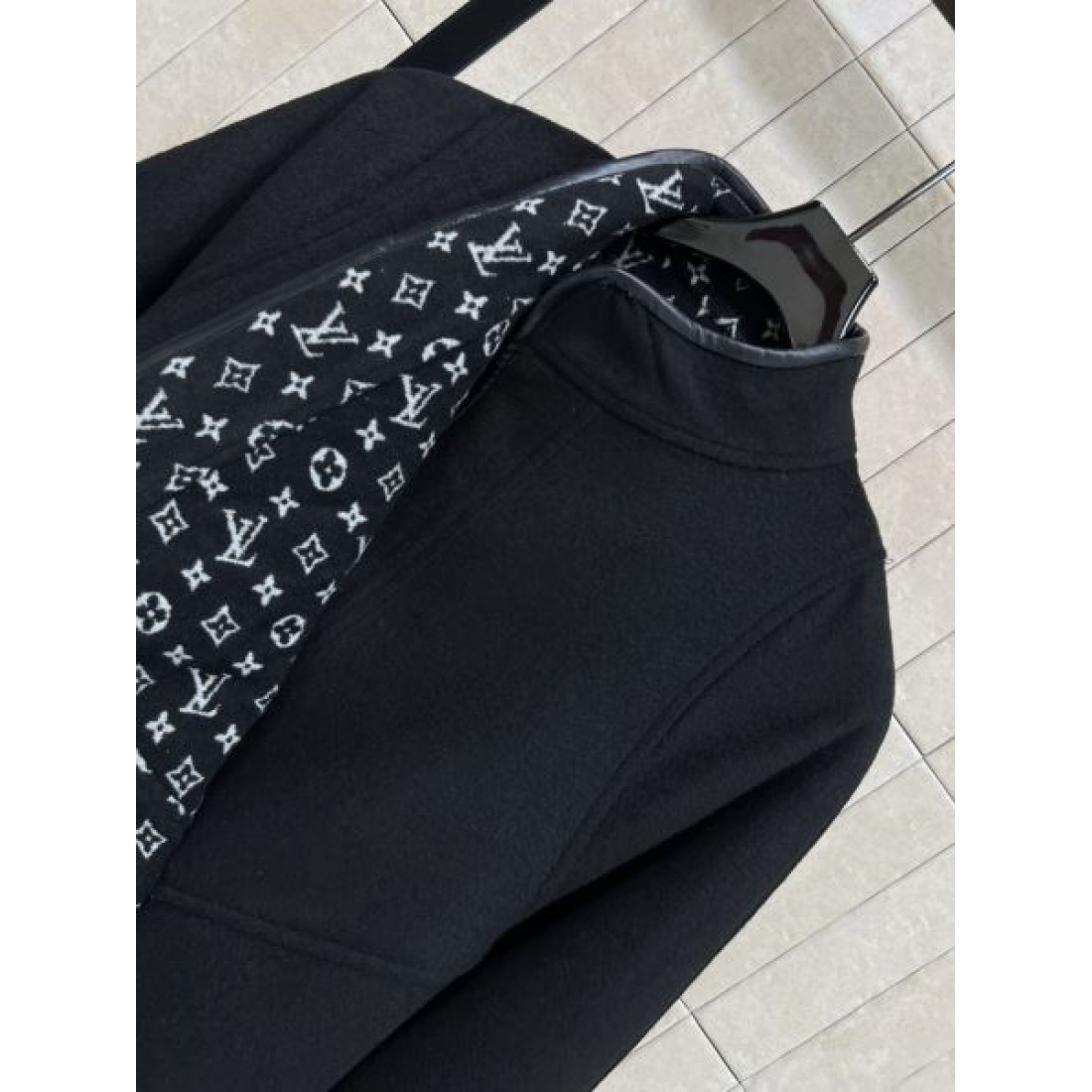 クラシカル LOUIS VUITTON エレガント 人気 レディース ルイヴィトン コピー ポンチョコート