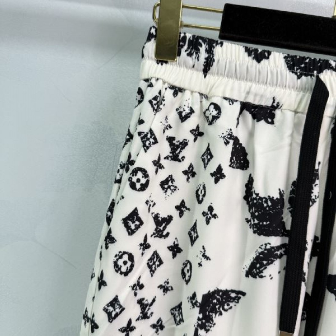 エレガント 上質 LOUIS VUITTON モード ルイヴィトン コピー ロングパンツ