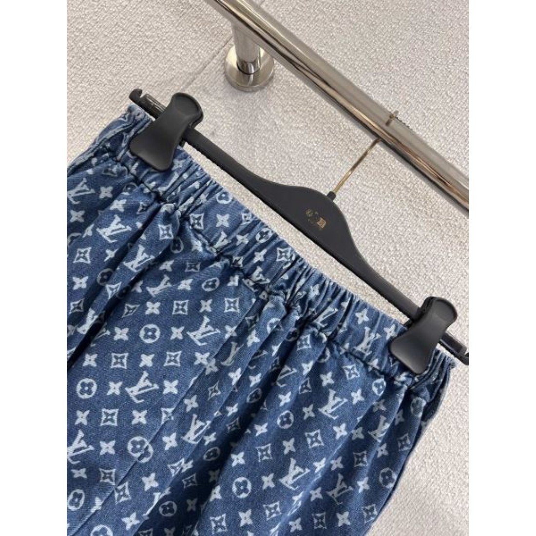 シンプル カジュアル LOUIS VUITTON プレミアム ルイヴィトン コピー ジーンズ