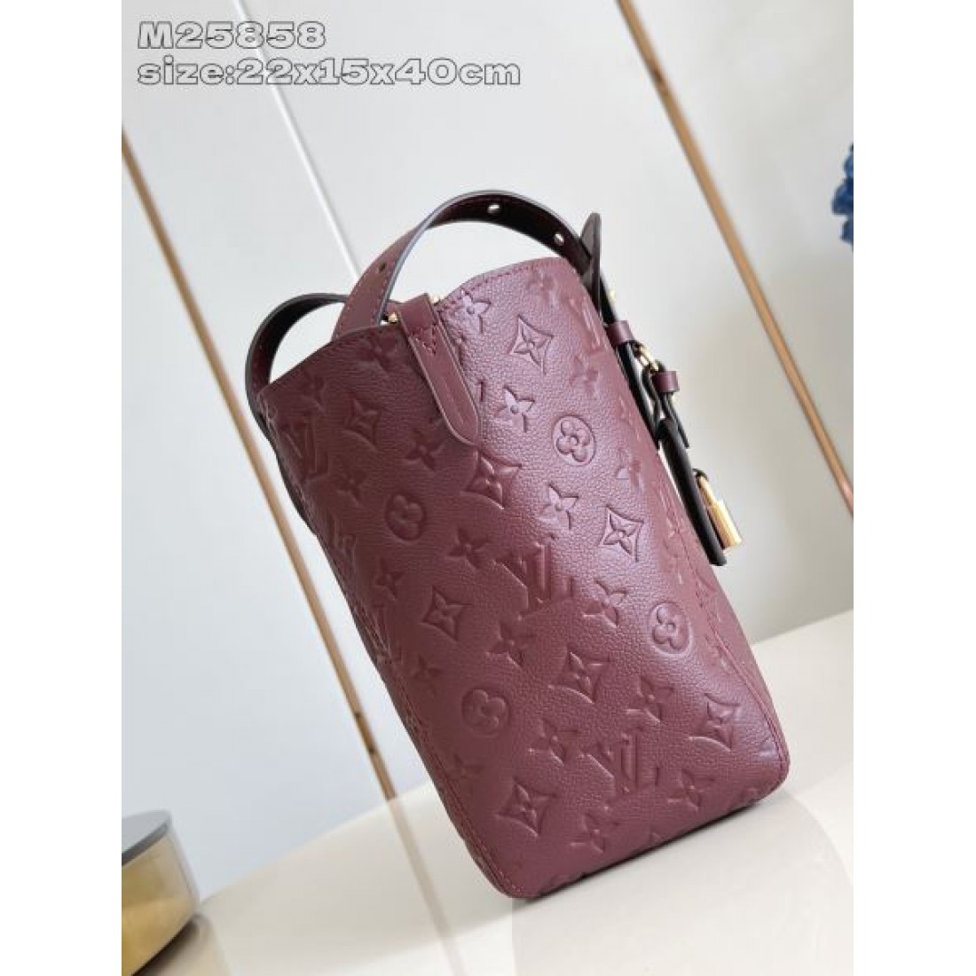 高貴 優雅 ファッショナブルな LOUIS VUITTON ルイヴィトン コピー トートバッグ おしゃれ 