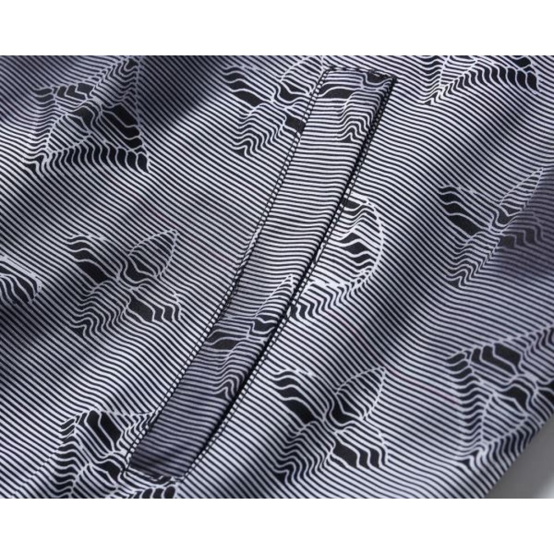 ラグジュアリー 高貴 エレガント LOUIS VUITTON ルイヴィトン コピー コート シック 洗練 優美