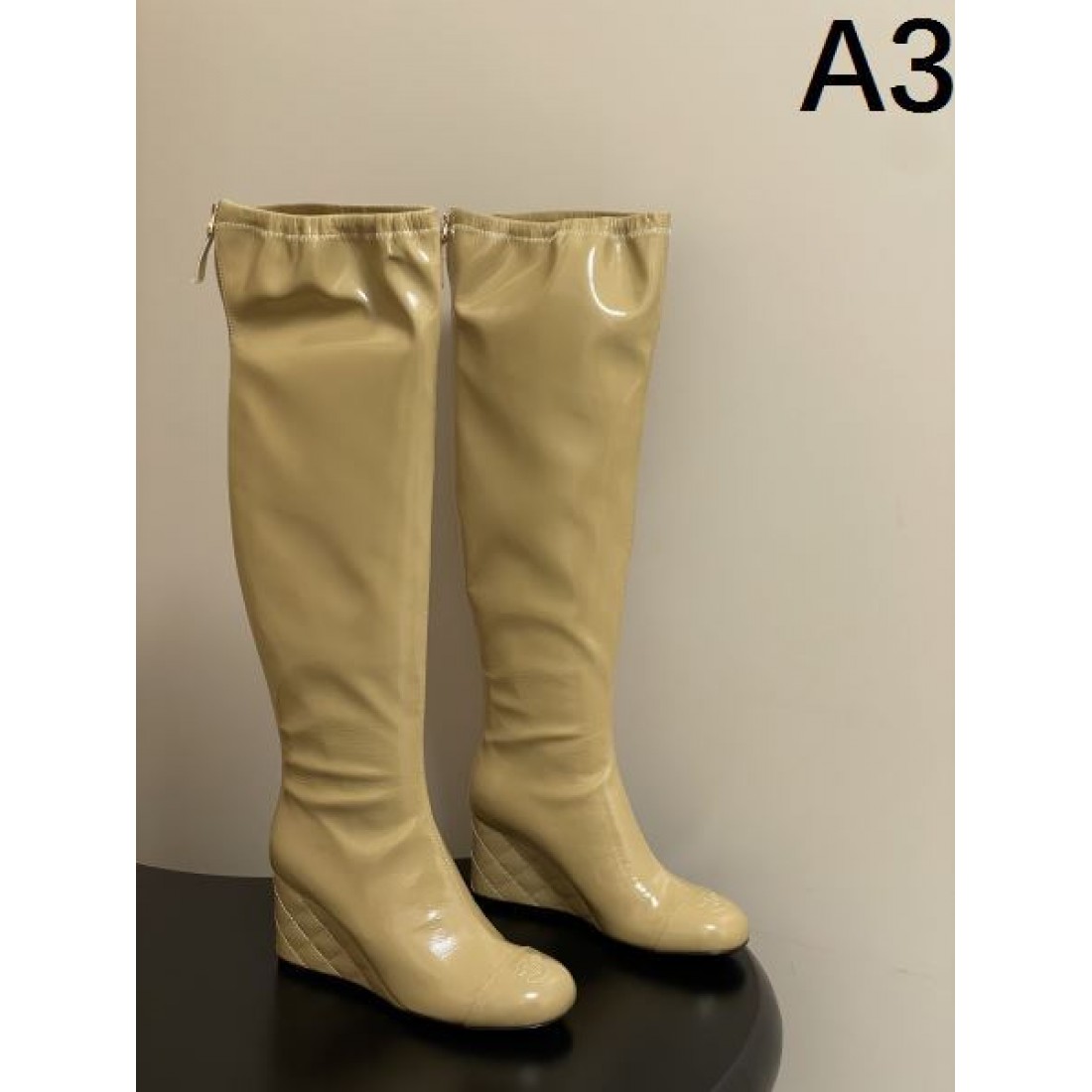 冬の定番 上品な シャネル CHANEL スーパーコピー ブーツ スタイリッシュな