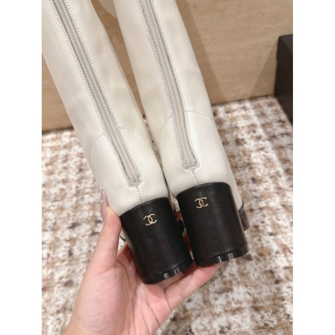 秋冬新作 エレガントな シャネル CHANEL スーパーコピー ブーツ 精巧な