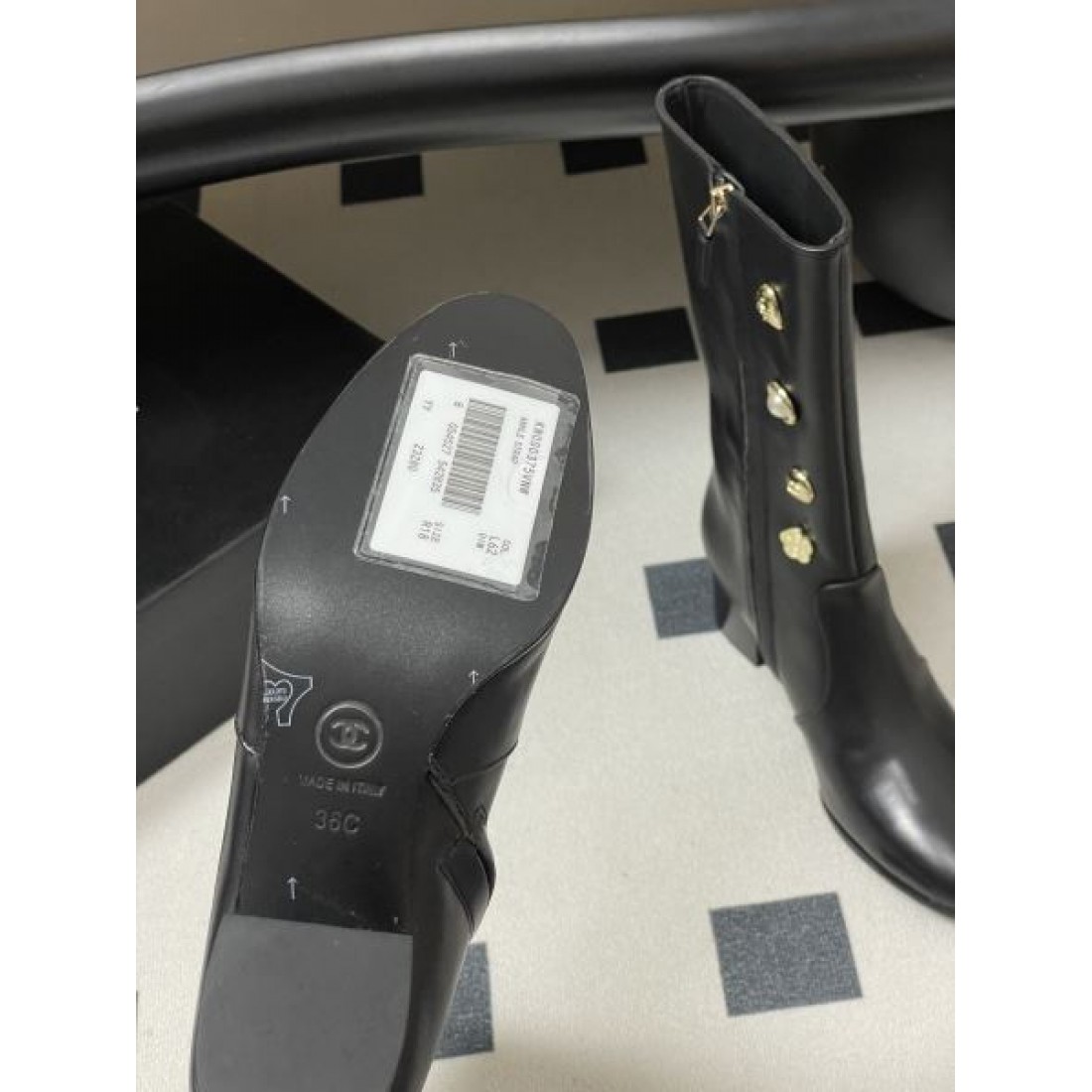 冬の必須 最新デザインの シャネル CHANEL スーパーコピー ブーツ 品質重視の