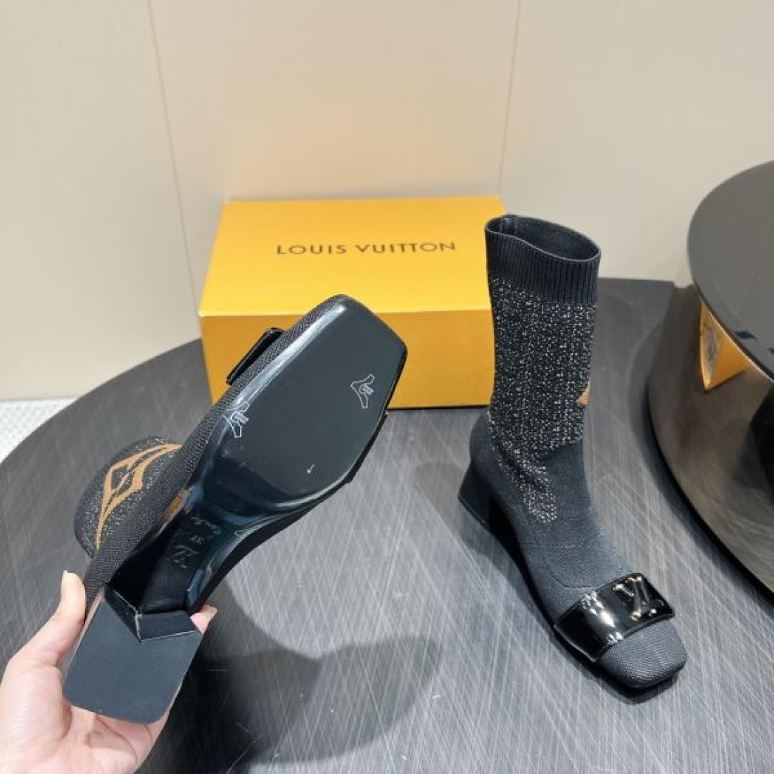 プレミア 精巧 LOUIS VUITTON ルイヴィトン スーパーコピー ブーツ 最終価格