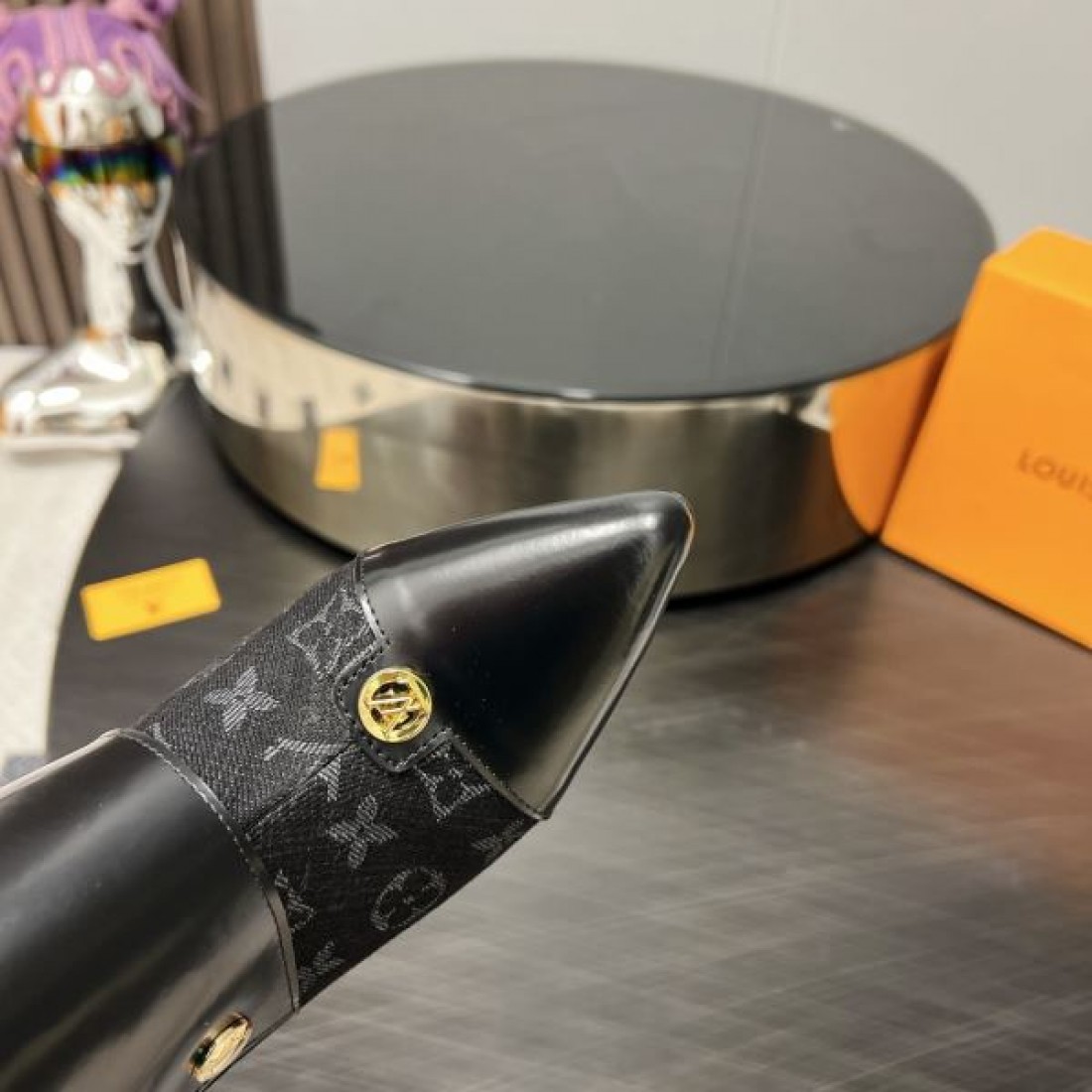  洗練 高級感 LOUIS VUITTON ルイヴィトン コピー ブーツ 定番 205秋冬 人気急上昇アイテム