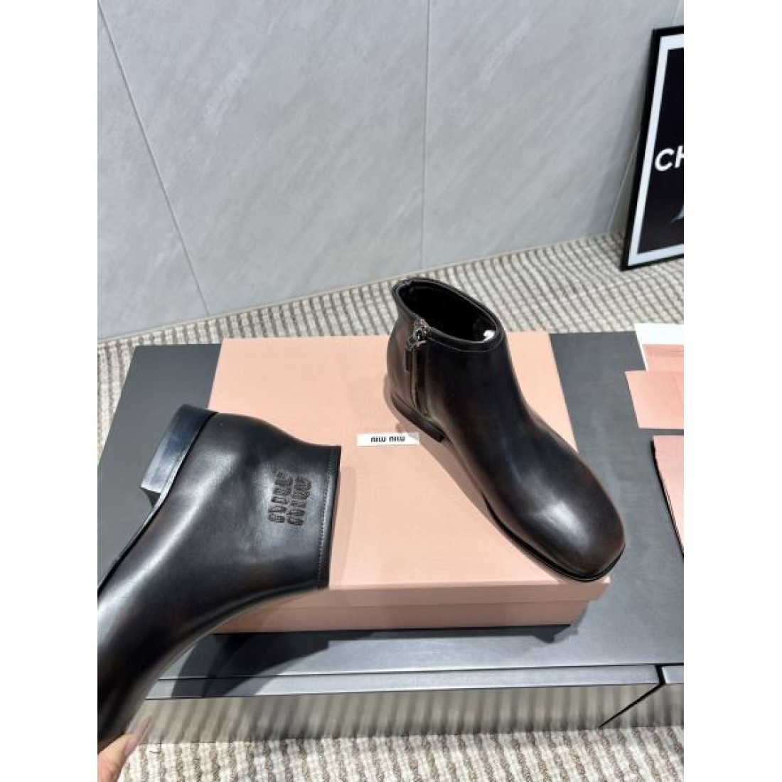 女性らしい 華やか MIU MIU ミュウミュウ コピー ブーツ 新作 205秋冬 秋冬トレンドモデル