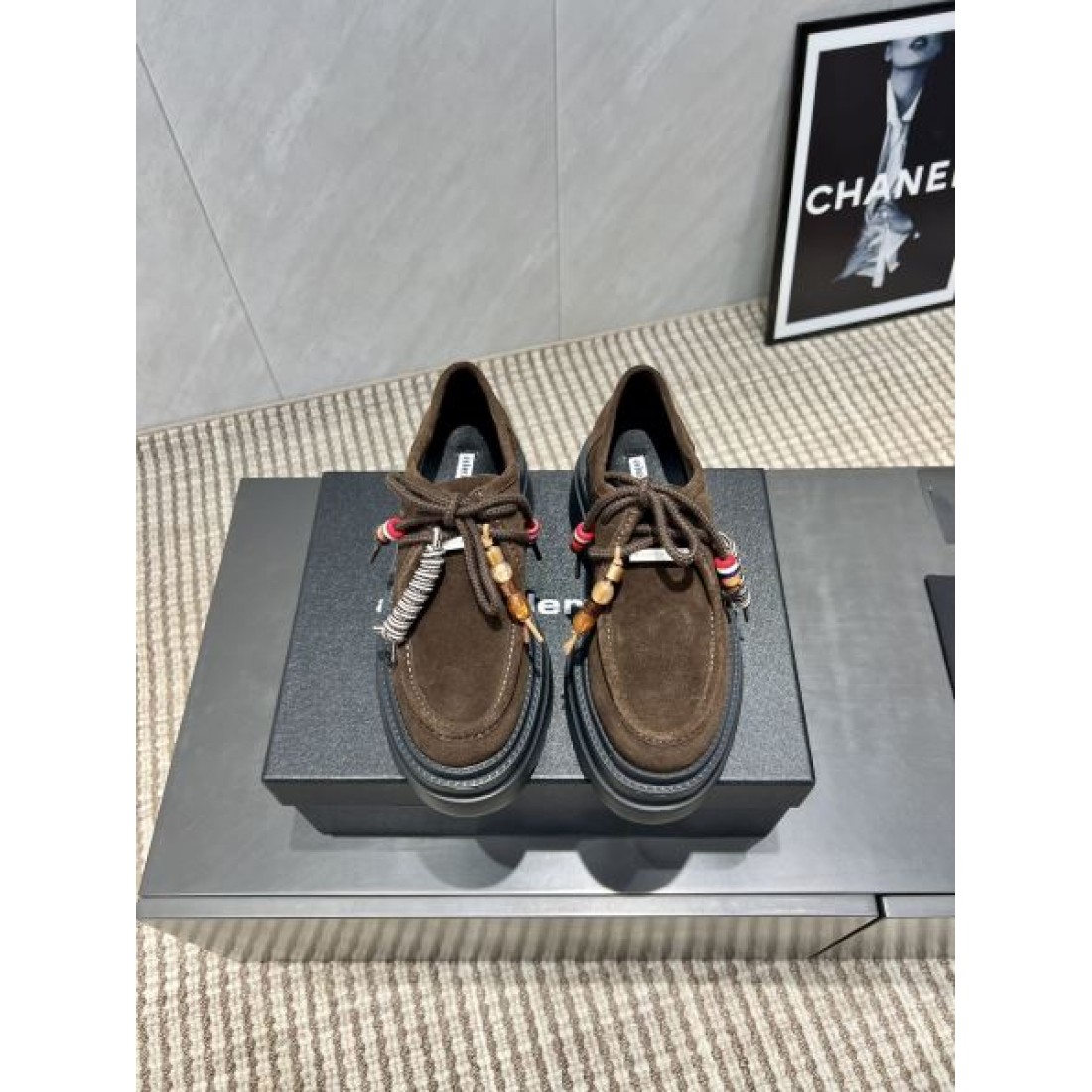 エッジの効いた ストリートな クリーンな ALEXANDER WANG アレキサンダーワン コピー カジュアルシューズ 